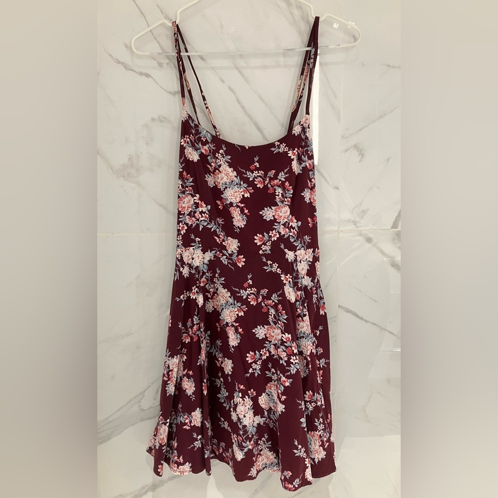 Super Cute Floral Backless Mini Dress - Size Small